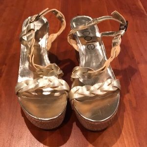 Nicole Gold Wedges